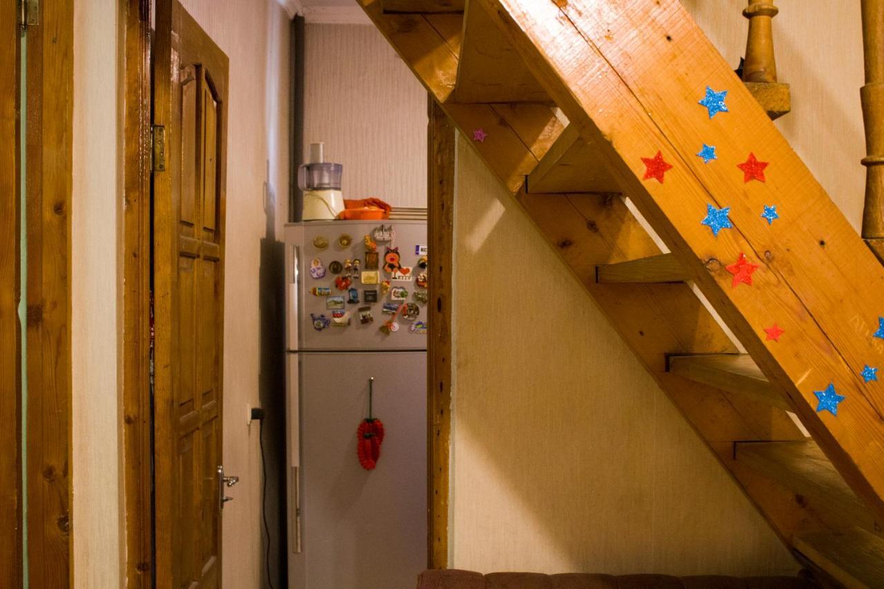Nino'S Guest House Tbilisi Exterior photo