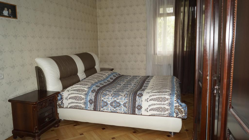 Nino'S Guest House Tbilisi Room photo