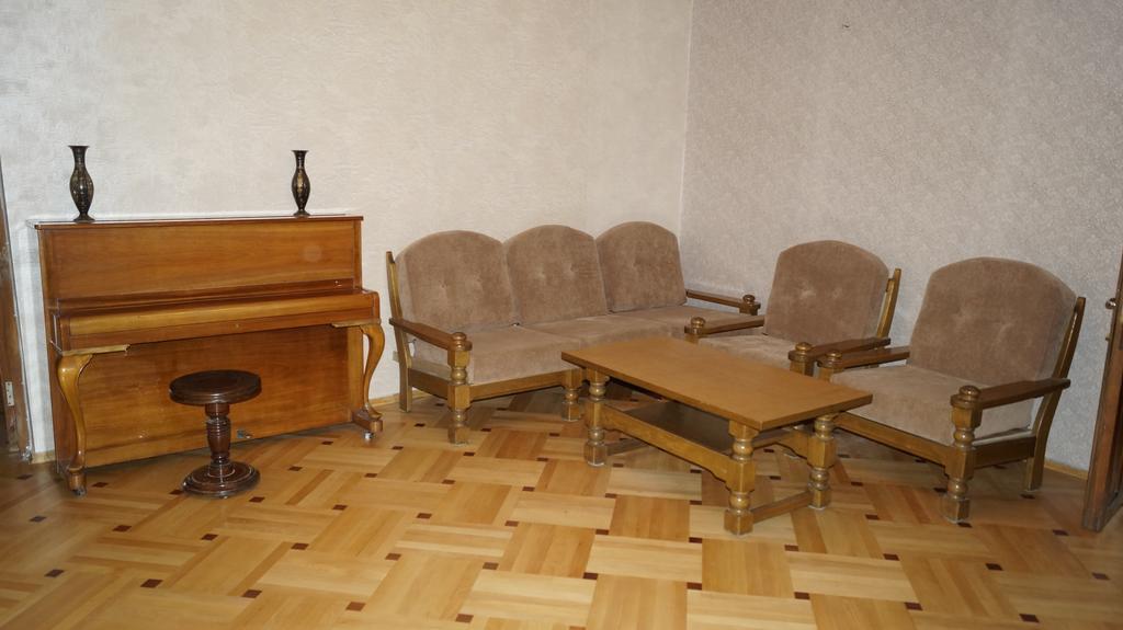Nino'S Guest House Tbilisi Room photo